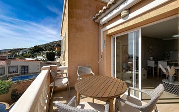 Property slide 17
