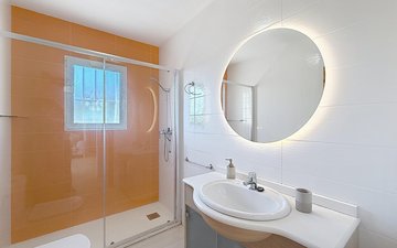 Property slide 24