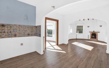 Property slide 11