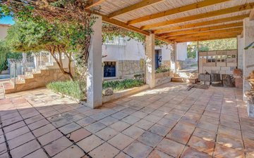 Property slide 41