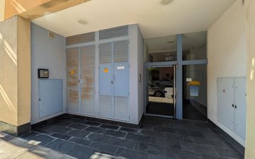 Property slide 25