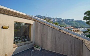 Property slide 36
