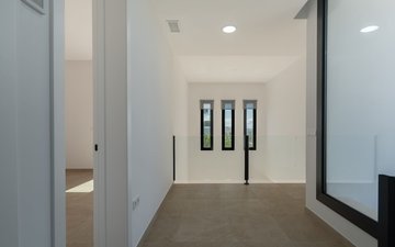 Property slide 21