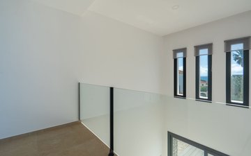 Property slide 31