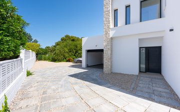 Property slide 33