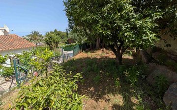 Property slide 43