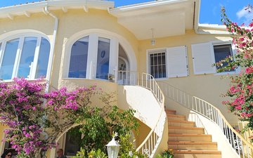 Property slide 16