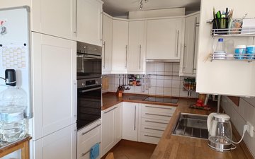Property slide 21