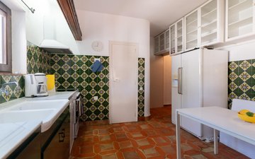 Property slide 14