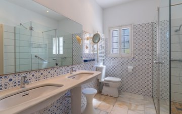 Property slide 24