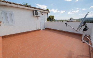 Property slide 25