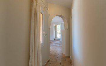 Property slide 22