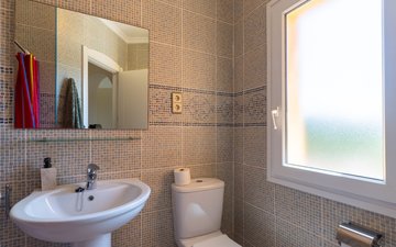 Property slide 25