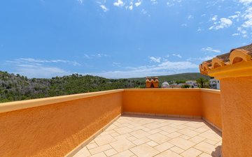 Property slide 27