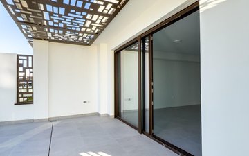 Property slide 20