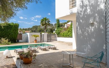 Property slide 35