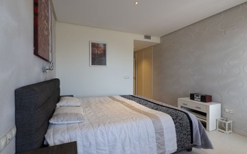 Property slide 19