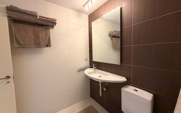Property slide 15