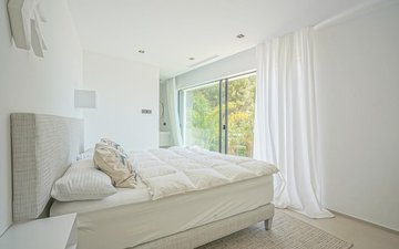 Property slide 29