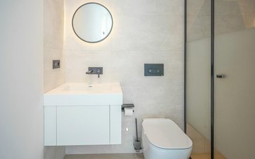 Property slide 39