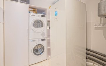 Property slide 40