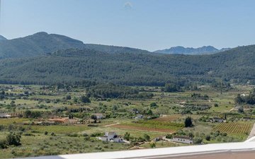Property slide 38