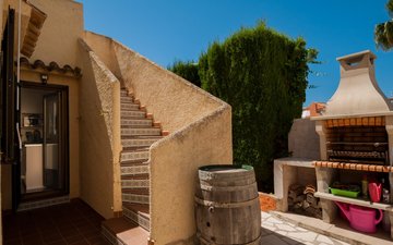 Property slide 25