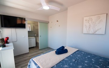 Property slide 38