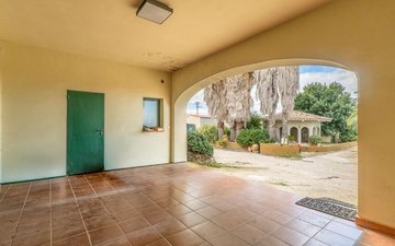 Property slide 30