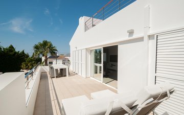 Property slide 22