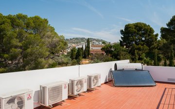 Property slide 28
