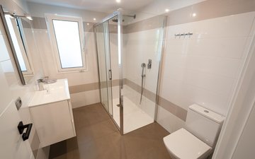 Property slide 41
