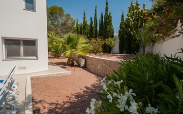 Property slide 59