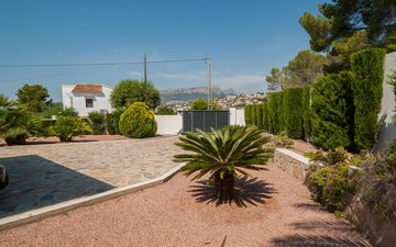 Property slide 61