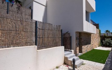 Property slide 8