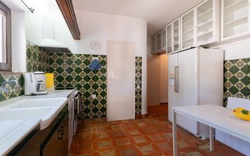 Property slide 51