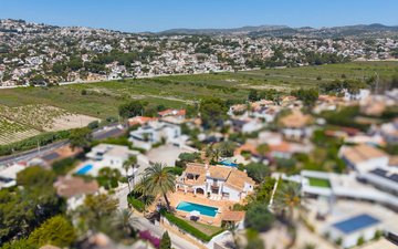 Property slide 64