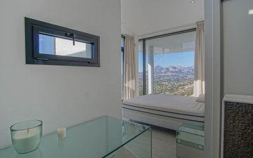 Property slide 39