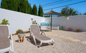 Property slide 10