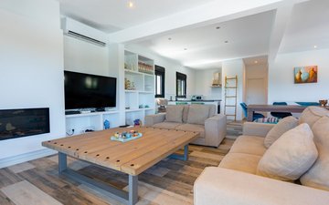 Property slide 11
