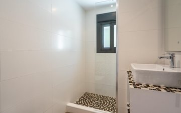 Property slide 44