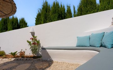 Property slide 61