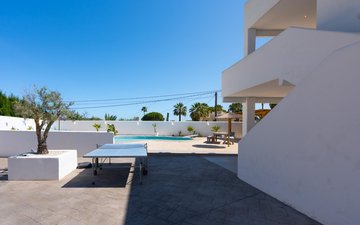 Property slide 64
