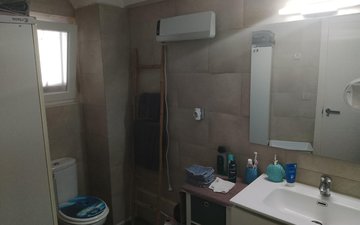 Property slide 14