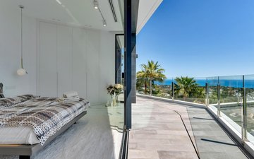 Property slide 21