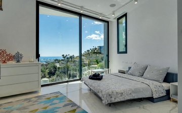 Property slide 29