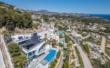 Property slide 85