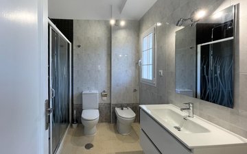 Property slide 14