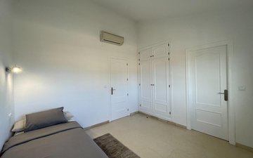 Property slide 20