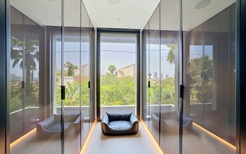 Property slide 22
